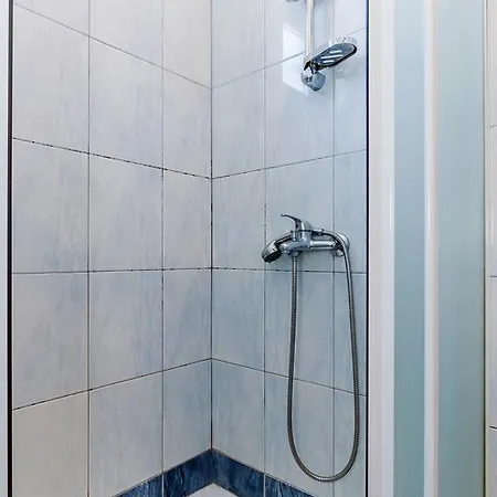 Andrej Apartman