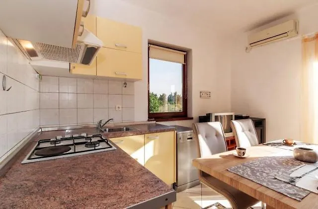 Andrej Apartment *
